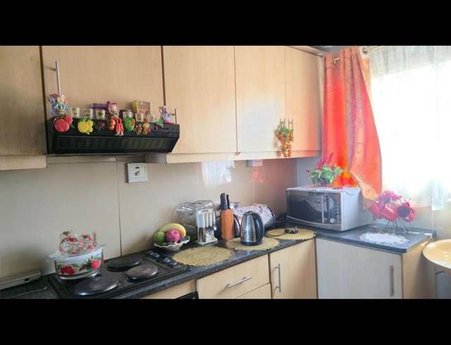 1 BEDROOM PROPERTY TO RENT IN LONGCROFT